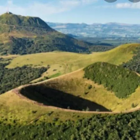 Magnifiques Voutes Avec 펜션 Saint-Amant-Tallende